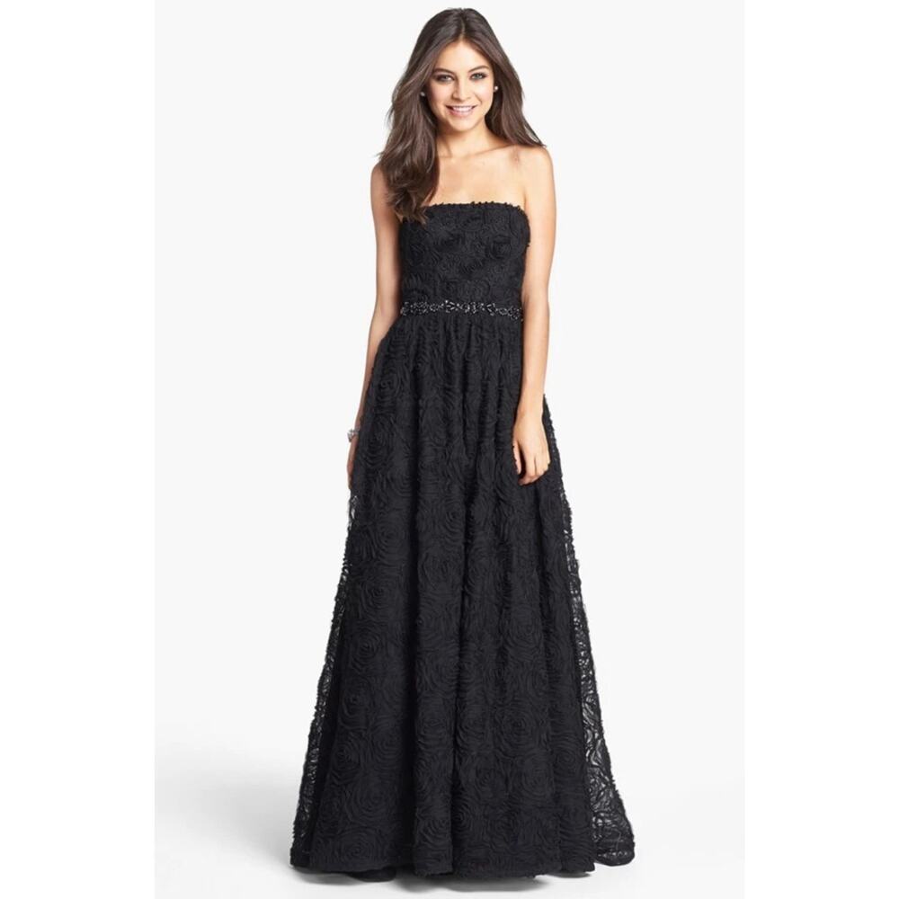Adrianna Papell Black Strapless Prom Gown Sz 12 NWOT Tulle w/ Beaded Rose Detail
